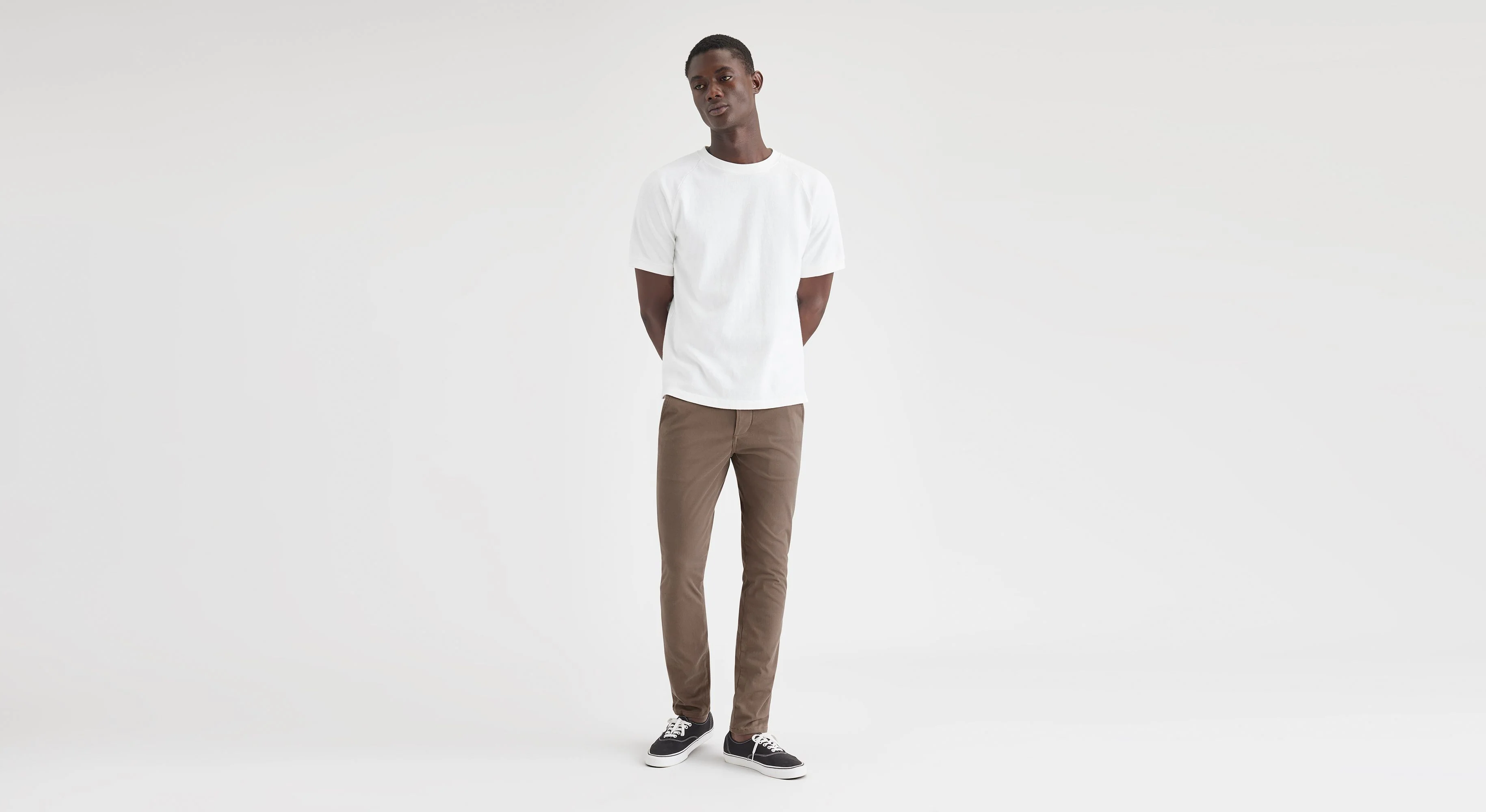 Men's Skinny Fit Supreme Flex Alpha Khaki Pants - Image 5